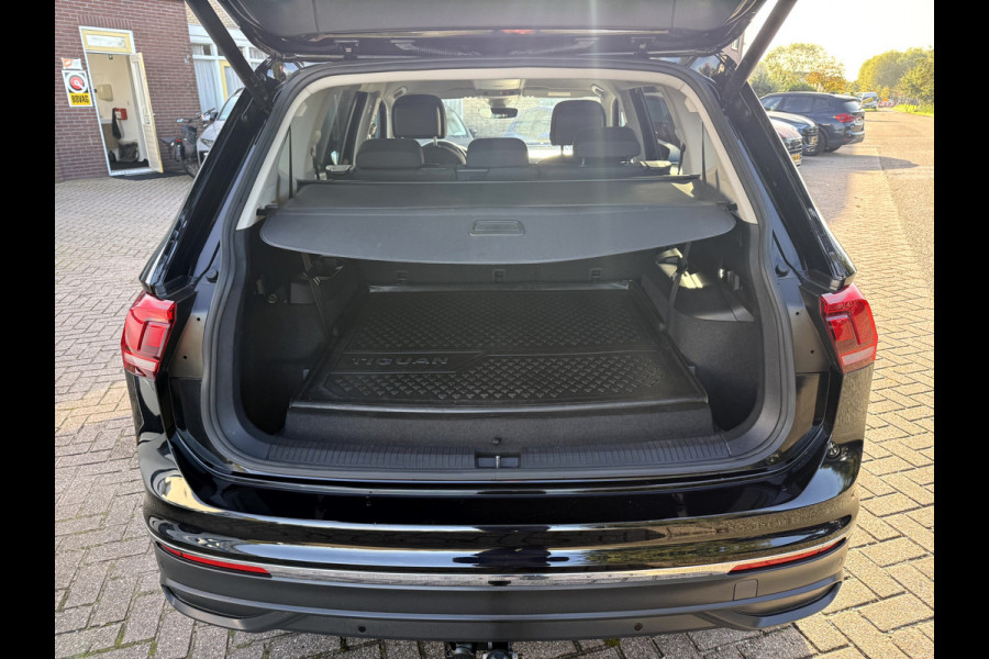 Volkswagen Tiguan Allspace 1.5 TSI Life Business 7-Persoons 18''Lmv, Camera, App Connect