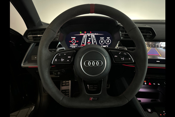 Audi RS3 Sportback 2.5 TFSI quattro Pano|Alcantara|B&O|Camera