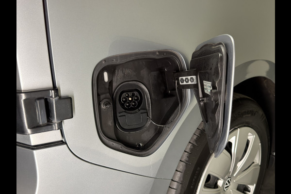 Volkswagen ID. Buzz Cargo 77 kWh | ACC | Park Assist | Bestuurdersstoel verwarmd| | pass. bank |