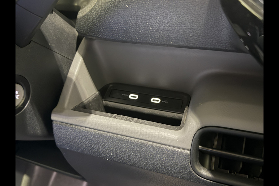 Volkswagen ID. Buzz Cargo 77 kWh | ACC | Park Assist | Bestuurdersstoel verwarmd| | pass. bank |