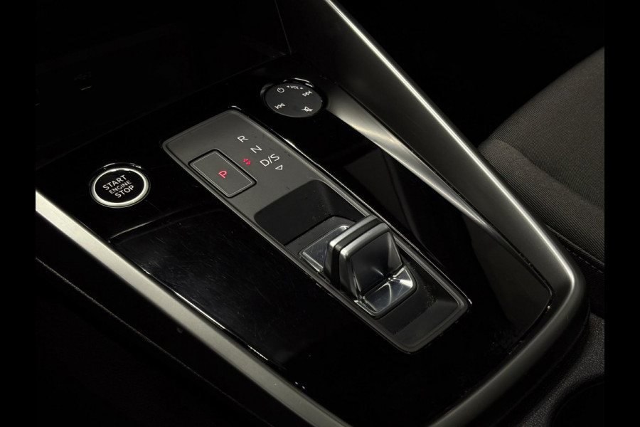 Audi A3 Sportback 35 TFSI S Line Pano Camera Cruise LED