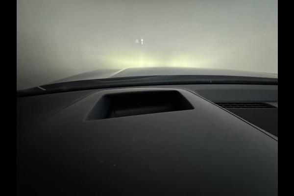 Volkswagen Golf 2.0 TSI R 4M Performance Pano|HuD|H/K|Akrapovic