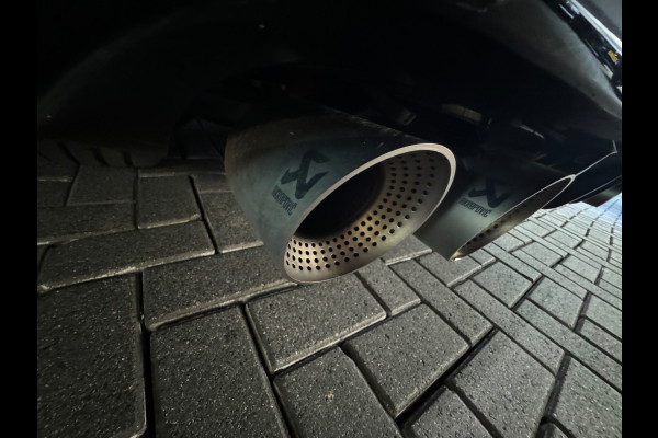 Volkswagen Golf 2.0 TSI R 4M Performance Pano|HuD|H/K|Akrapovic