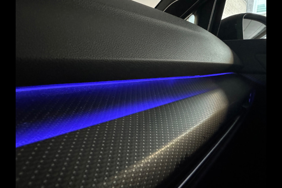 Volkswagen Golf 2.0 TSI R 4M Performance Pano|HuD|H/K|Akrapovic