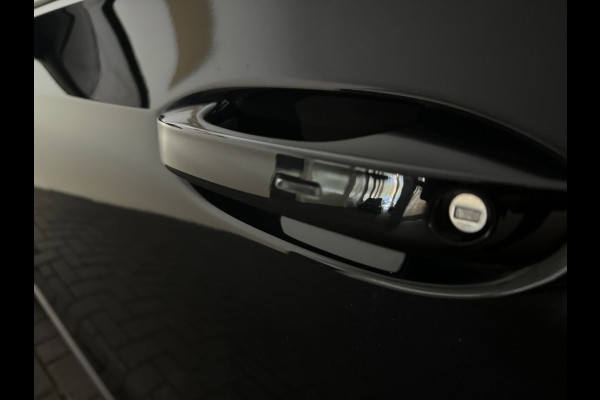 Volkswagen Golf 2.0 TSI R 4M Performance Pano|HuD|H/K|Akrapovic