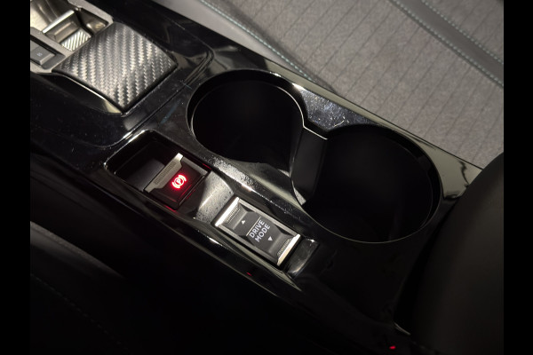 Peugeot e-208 EV Allure Pack 50 kWh | Voorstoelen verwarmd | Navigatie | LMV 16" | camera | 3-fase