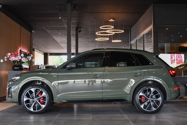 Audi Q5 55 TFSI e S edition Comp., RS Stoelen, Matrix, Trekhaak, Keyless, ACC, Carplay, 21"!
