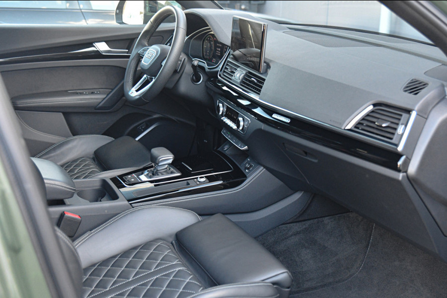 Audi Q5 55 TFSI e S edition Comp., RS Stoelen, Matrix, Trekhaak, Keyless, ACC, Carplay, 21"!