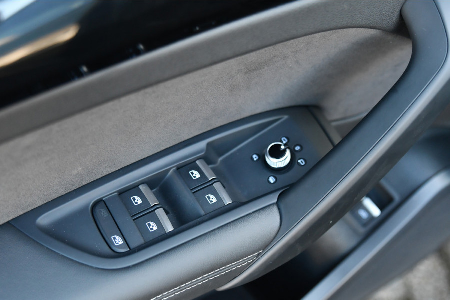 Audi Q5 55 TFSI e S edition Comp., RS Stoelen, Matrix, Trekhaak, Keyless, ACC, Carplay, 21"!