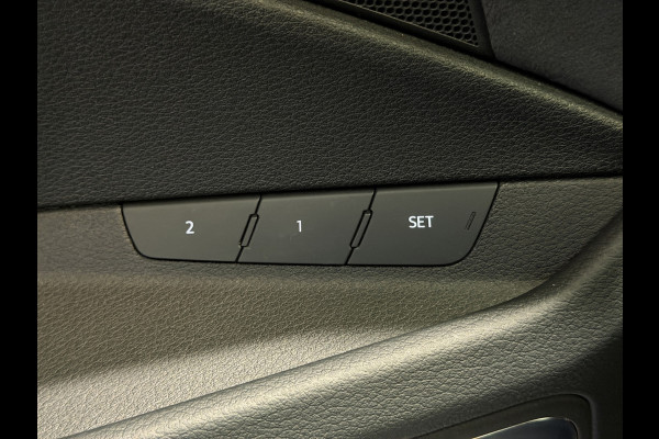 Audi Q8 e-tron 55 quattro S Comp 115 kWh|Pano|B&O|RS Stoelen|360|22"|DCC