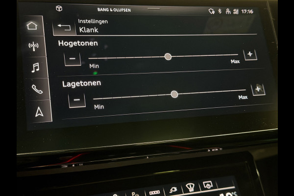Audi Q8 e-tron 55 quattro S Comp 115 kWh|Pano|B&O|RS Stoelen|360|22"|DCC