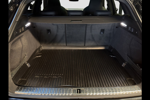 Audi Q8 e-tron 55 quattro S Comp 115 kWh|Pano|B&O|RS Stoelen|360|22"|DCC