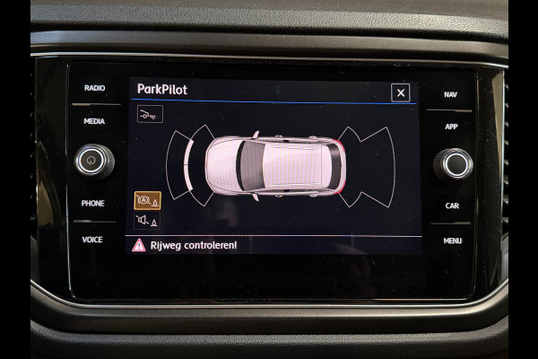 Volkswagen T-Roc 1.5 TSI Style | Pano | Adaptive cruise | Camera | Carplay | Full LED