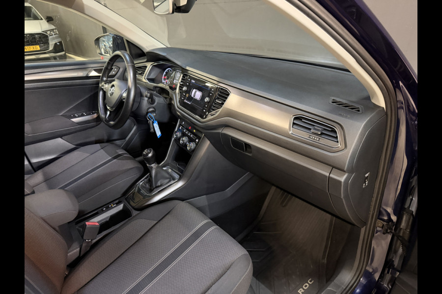 Volkswagen T-Roc 1.5 TSI Style | Pano | Adaptive cruise | Camera | Carplay | Full LED