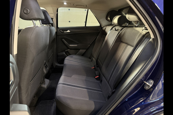 Volkswagen T-Roc 1.5 TSI Style | Pano | Adaptive cruise | Camera | Carplay | Full LED