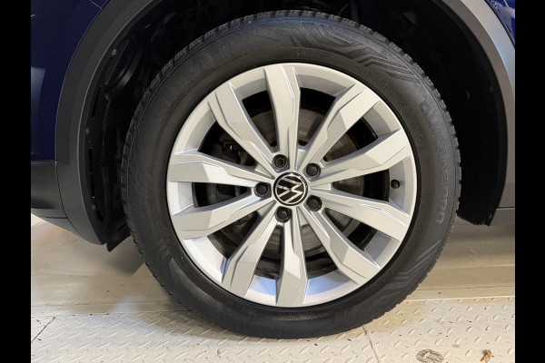 Volkswagen T-Roc 1.5 TSI Style | Pano | Adaptive cruise | Camera | Carplay | Full LED
