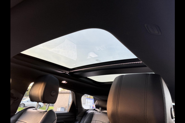 Land Rover Range Rover Evoque 1.5 P300e AWD R-Dynamic HSE ✓2e Eigenaar✓Carplay✓Camera✓Navi✓Pano✓Leder✓Stoelverw-Stuurverw✓Clima✓Cruise✓Pdc V+A✓309pk✓Lm velgen✓Bj 11-2020✓N.A.P✓Apk tot 12-2028