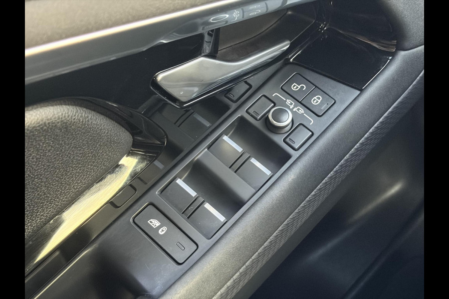 Land Rover Range Rover Evoque 1.5 P300e AWD R-Dynamic HSE ✓2e Eigenaar✓Carplay✓Camera✓Navi✓Pano✓Leder✓Stoelverw-Stuurverw✓Clima✓Cruise✓Pdc V+A✓309pk✓Lm velgen✓Bj 11-2020✓N.A.P✓Apk tot 12-2028