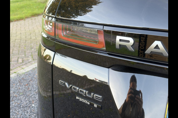 Land Rover Range Rover Evoque 1.5 P300e AWD R-Dynamic HSE ✓2e Eigenaar✓Carplay✓Camera✓Navi✓Pano✓Leder✓Stoelverw-Stuurverw✓Clima✓Cruise✓Pdc V+A✓309pk✓Lm velgen✓Bj 11-2020✓N.A.P✓Apk tot 12-2028