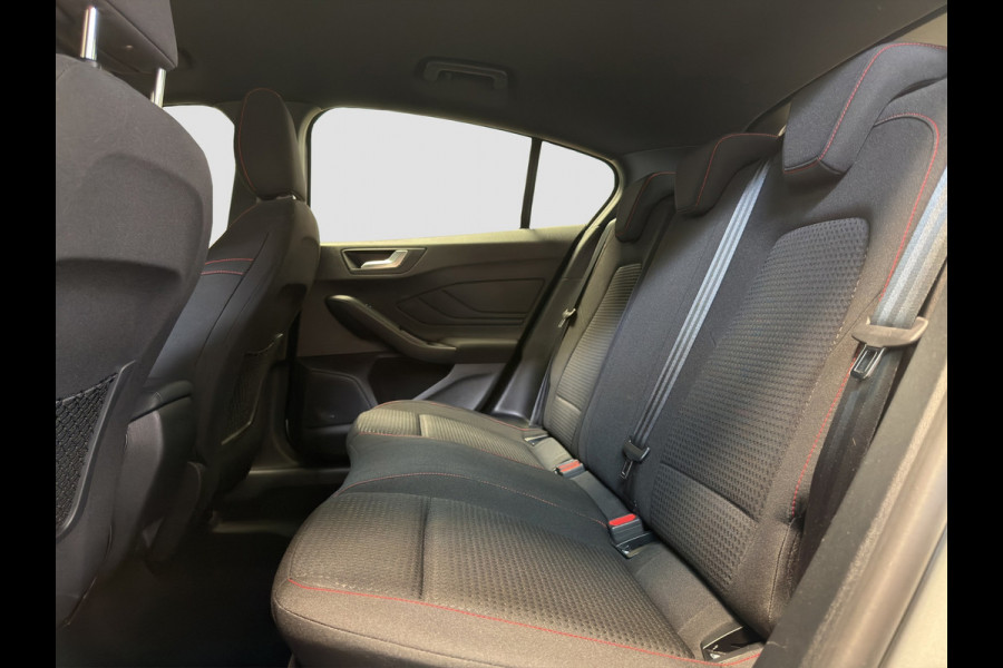 Ford Focus 1.0 EcoBoost Hybrid ST Line X|Winterpack|Blindspot|ACC|Camera