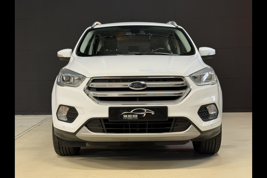 Ford Kuga 1.5 EcoBoost Titanium | Camera | Afn. trekhaak | Carplay | Keyless | Aut. inparkeren | Goed onderhouden