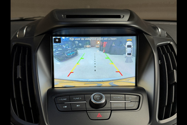 Ford Kuga 1.5 EcoBoost Titanium | Camera | Afn. trekhaak | Carplay | Keyless | Aut. inparkeren | Goed onderhouden