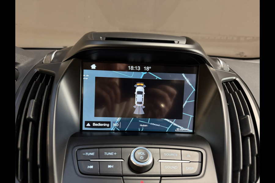 Ford Kuga 1.5 EcoBoost Titanium | Camera | Afn. trekhaak | Carplay | Keyless | Aut. inparkeren | Goed onderhouden