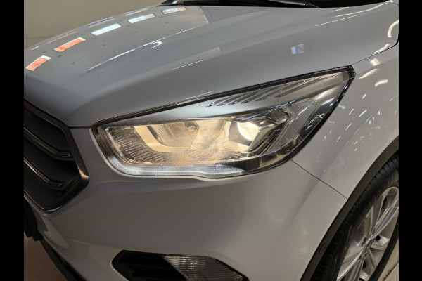 Ford Kuga 1.5 EcoBoost Titanium | Camera | Afn. trekhaak | Carplay | Keyless | Aut. inparkeren | Goed onderhouden