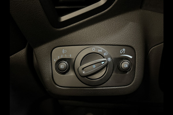 Ford Kuga 1.5 EcoBoost Titanium | Camera | Afn. trekhaak | Carplay | Keyless | Aut. inparkeren | Goed onderhouden