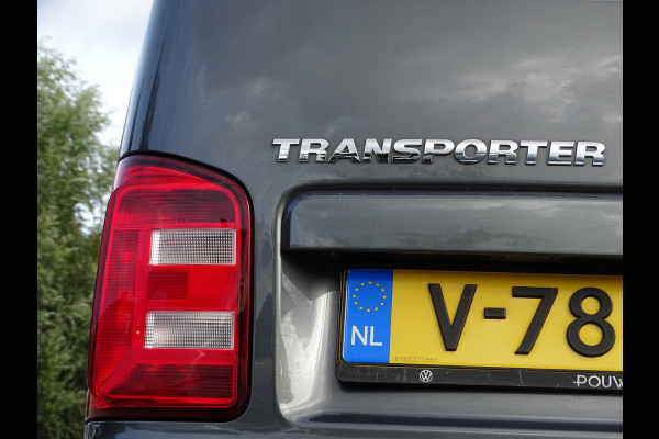 Volkswagen Transporter 2.0 TDI L2H1 DC Highline
