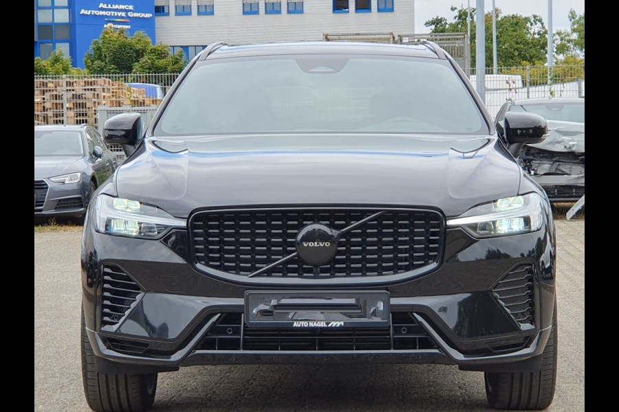 Volvo XC60 2.0 T8 Plug-in hybrid AWD BLACK EDITION (335kW/455PK) ** PANO, TREKH, ACC, WINTER, 21-inch LMV ** 30k onder NP - UNFALLFREI ** ** INFORMEER OOK NAAR ONZE AANTREKKELIJKE FINANCIAL-LEASE TARIEVEN **