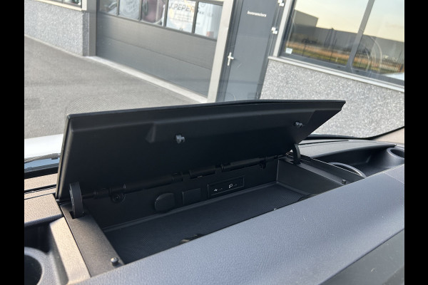 Mercedes-Benz Sprinter 317 CDI Bakwagen / Laadklep / Dak spoiler / Camera / Navigatie / Cruise control / Airco