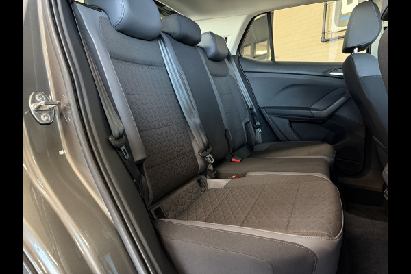 Volkswagen T-Cross 1.0 TSI DSG Style | Navi | Dode hoek | Stoelverwarming | PDC V+A | 100% Volkswagen Onderhouden!