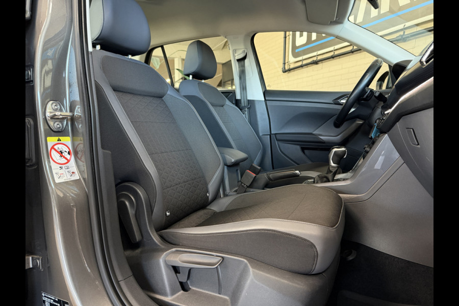 Volkswagen T-Cross 1.0 TSI DSG Style | Navi | Dode hoek | Stoelverwarming | PDC V+A | 100% Volkswagen Onderhouden!