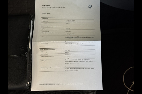 Volkswagen T-Cross 1.0 TSI DSG Style | Navi | Dode hoek | Stoelverwarming | PDC V+A | 100% Volkswagen Onderhouden!