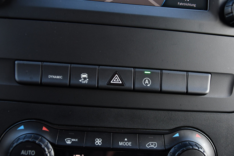 Mercedes-Benz Vito 116 CDI L2 Black Edition Camera, Cruise, Carplay, Automaat, LED, Clima, Multimedia, 164pk, Sensoren, Uniek!