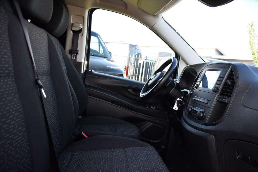 Mercedes-Benz Vito 116 CDI L2 Black Edition Camera, Cruise, Carplay, Automaat, LED, Clima, Multimedia, 164pk, Sensoren, Uniek!