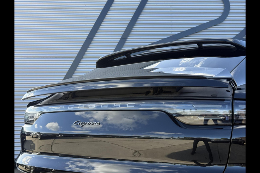 Porsche Cayenne Coupé 3.0 E-Hybrid Pano|Chrono|360 Camera|Bose|Leder|Navi|Trekhaak|Dealer Onderhouden|2e Eigenaar|APK tot 01-2028
