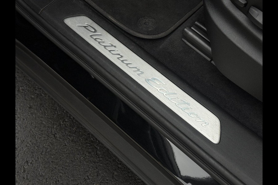 Porsche Cayenne Coupé 3.0 E-Hybrid Pano|Chrono|360 Camera|Bose|Leder|Navi|Trekhaak|Dealer Onderhouden|2e Eigenaar|APK tot 01-2028