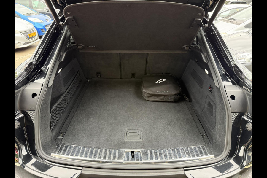 Porsche Cayenne Coupé 3.0 E-Hybrid Pano|Chrono|360 Camera|Bose|Leder|Navi|Trekhaak|Dealer Onderhouden|2e Eigenaar|APK tot 01-2028