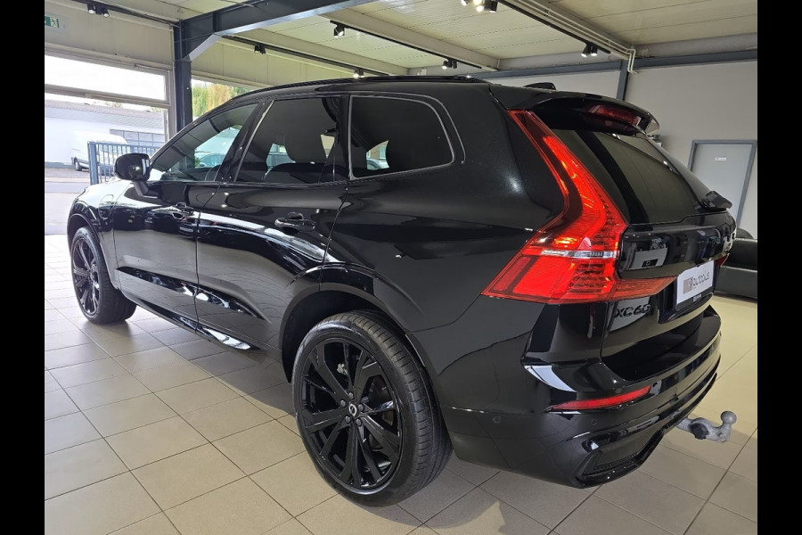 Volvo XC60 2.0 T8 Plug-in hybrid AWD BLACK EDITION (335kW/455PK) ** PANO, TREKH, ACC, HuD, 21-inch LMV ** 31k onder NP - UNFALLFREI ** ** INFORMEER OOK NAAR ONZE AANTREKKELIJKE FINANCIAL-LEASE TARIEVEN **