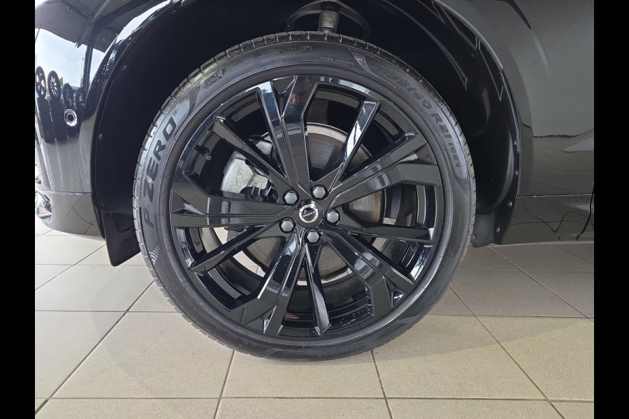 Volvo XC60 2.0 T8 Plug-in hybrid AWD BLACK EDITION (335kW/455PK) ** PANO, TREKH, ACC, HuD, 21-inch LMV ** 31k onder NP - UNFALLFREI ** ** INFORMEER OOK NAAR ONZE AANTREKKELIJKE FINANCIAL-LEASE TARIEVEN **