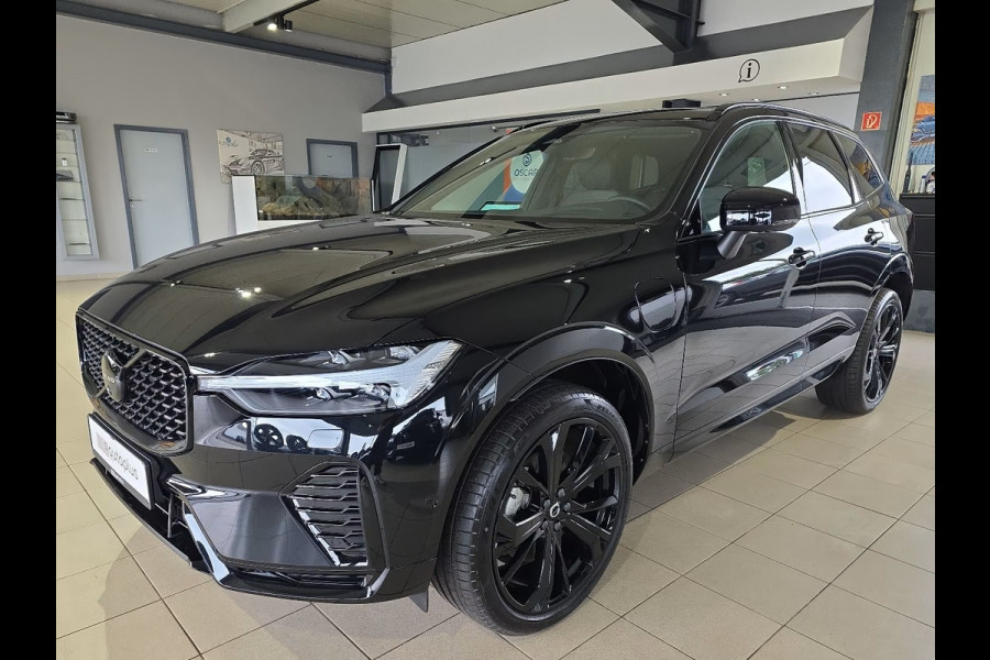 Volvo XC60 2.0 T8 Plug-in hybrid AWD BLACK EDITION (335kW/455PK) ** PANO, TREKH, ACC, HuD, 21-inch LMV ** 31k onder NP - UNFALLFREI ** ** INFORMEER OOK NAAR ONZE AANTREKKELIJKE FINANCIAL-LEASE TARIEVEN **