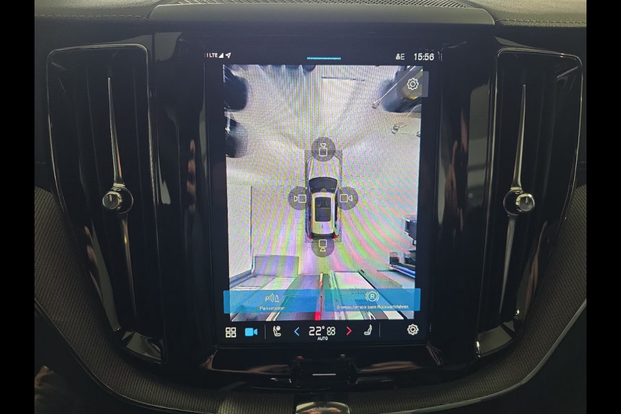 Volvo XC60 2.0 T8 Plug-in hybrid AWD BLACK EDITION (335kW/455PK) ** PANO, TREKH, ACC, HuD, 21-inch LMV ** 31k onder NP - UNFALLFREI ** ** INFORMEER OOK NAAR ONZE AANTREKKELIJKE FINANCIAL-LEASE TARIEVEN **