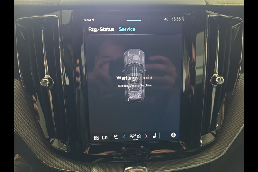 Volvo XC60 2.0 T8 Plug-in hybrid AWD BLACK EDITION (335kW/455PK) ** PANO, TREKH, ACC, HuD, 21-inch LMV ** 31k onder NP - UNFALLFREI ** ** INFORMEER OOK NAAR ONZE AANTREKKELIJKE FINANCIAL-LEASE TARIEVEN **