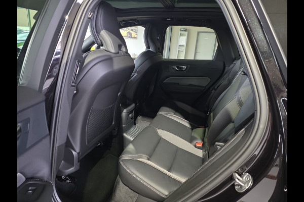 Volvo XC60 2.0 T8 Plug-in hybrid AWD BLACK EDITION (335kW/455PK) ** PANO, TREKH, ACC, HuD, 21-inch LMV ** 31k onder NP - UNFALLFREI ** ** INFORMEER OOK NAAR ONZE AANTREKKELIJKE FINANCIAL-LEASE TARIEVEN **