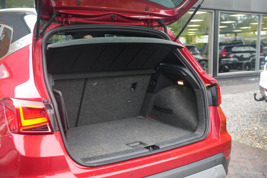 Seat Arona 1.0 TSI Xcellence Business Intense