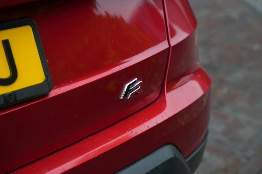 Seat Arona 1.0 TSI Xcellence Business Intense