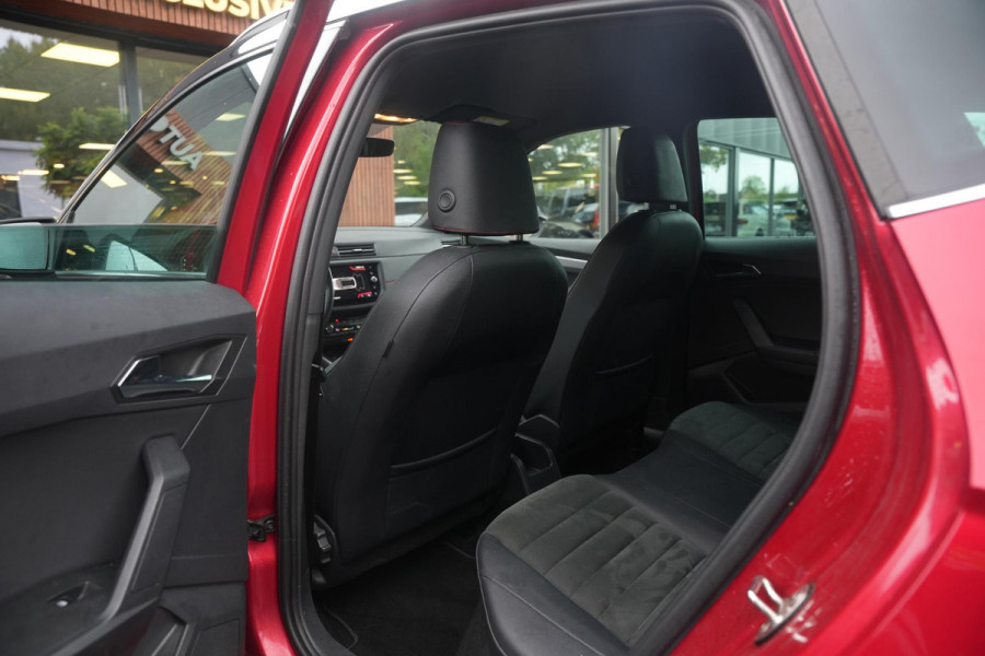Seat Arona 1.0 TSI Xcellence Business Intense