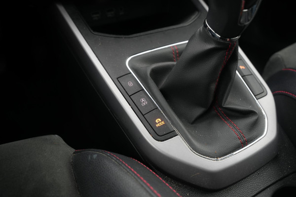 Seat Arona 1.0 TSI Xcellence Business Intense